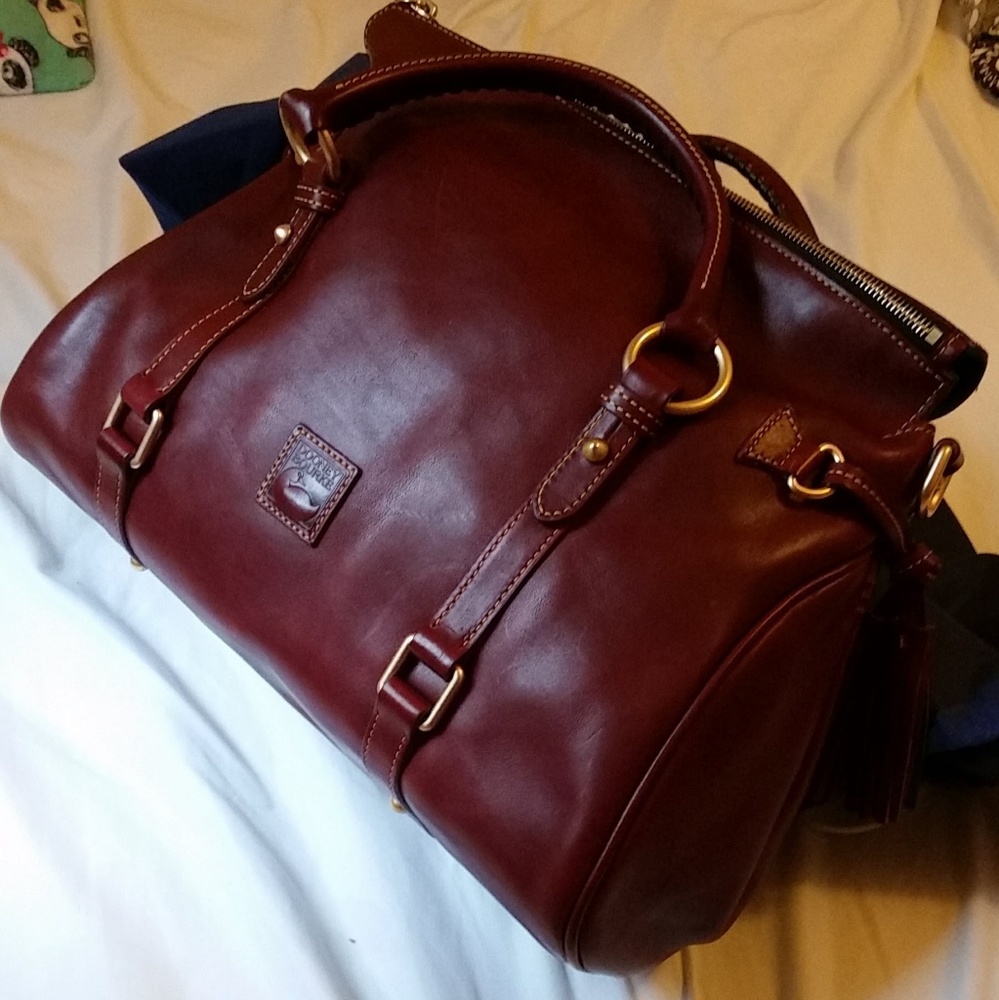 Dooney & Bourke med crimson free gift w/purchase